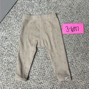 ❤️NWOT Easy Peasy Infant Beige Leggings, 3-6M